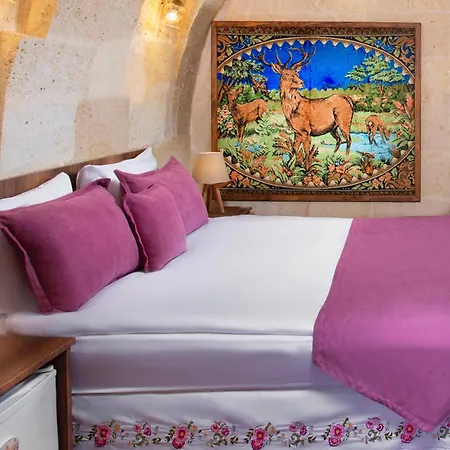 Peri Cave Homestay